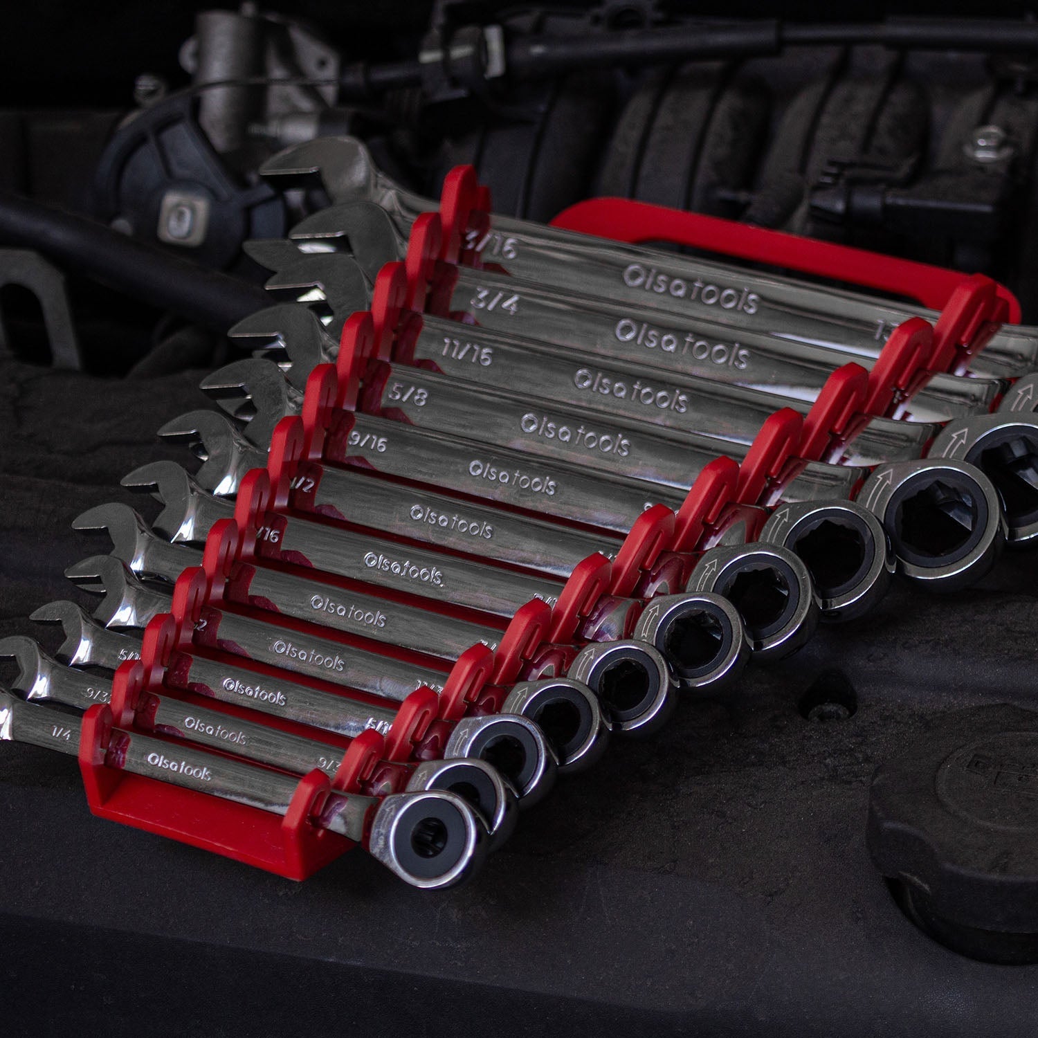 12-Piece 120 Tooth Ratcheting Wrench Set with Extractor Feature