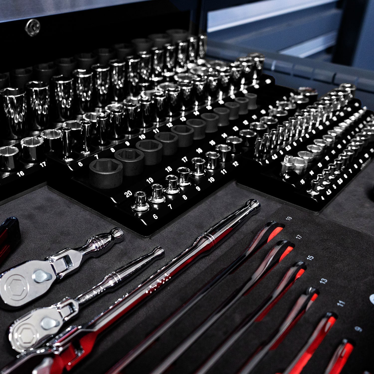 3-Row Magnetic Socket Holder Organizes 75+ 1/4",3/8",1/2" Drive Sockets