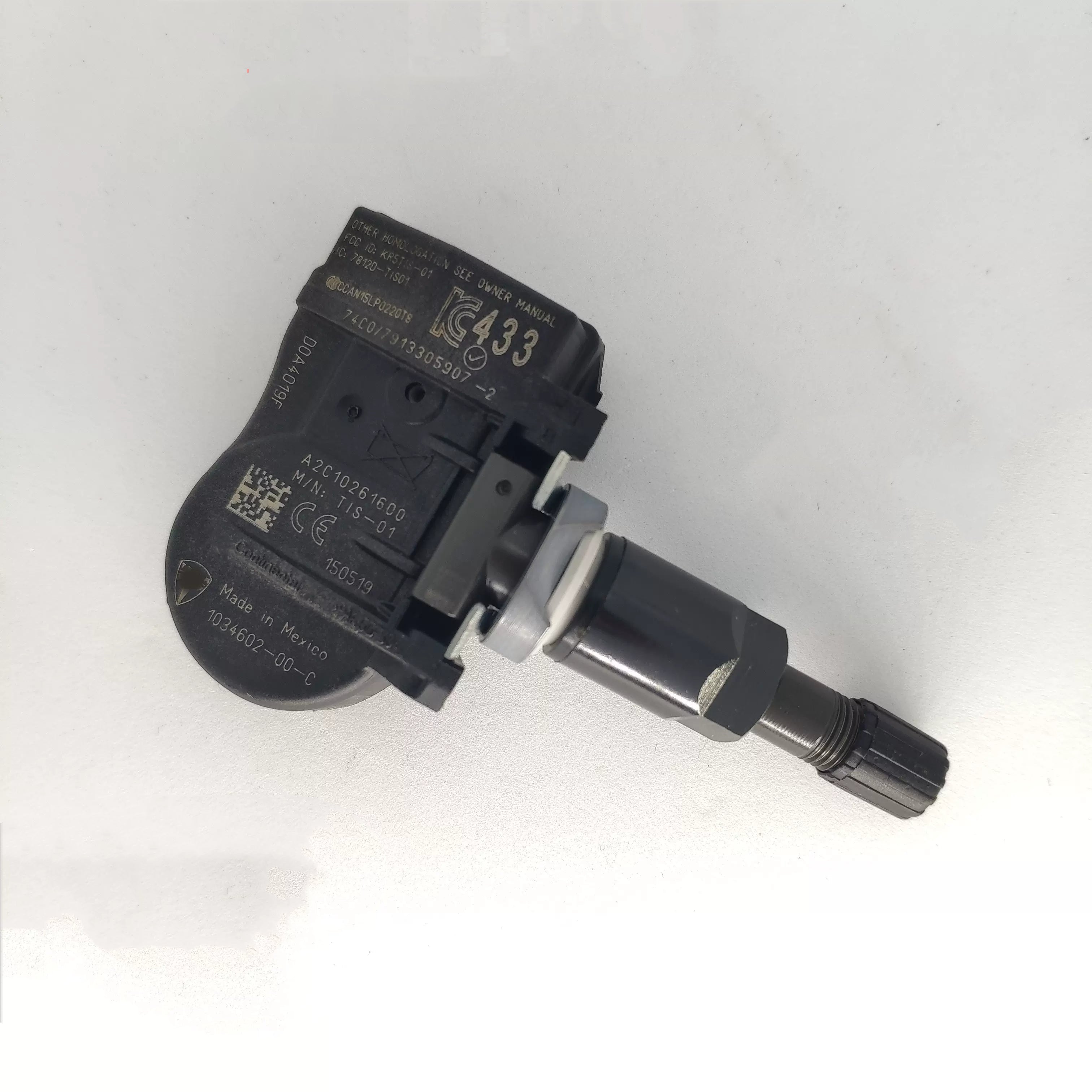 433MHz Tire Pressure Monitoring System (TPMS) for Tesla Model S/X/3, pre-configured for easy installation and real-time pressure monitoring.